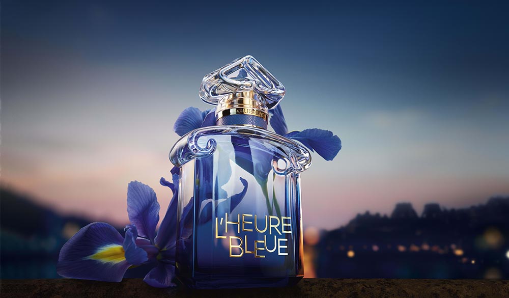 GUERLAINより”蒼の時に満ちる、空の香り”をテーマにした新フレグランス“L'HEURE BLEUE”が登場！